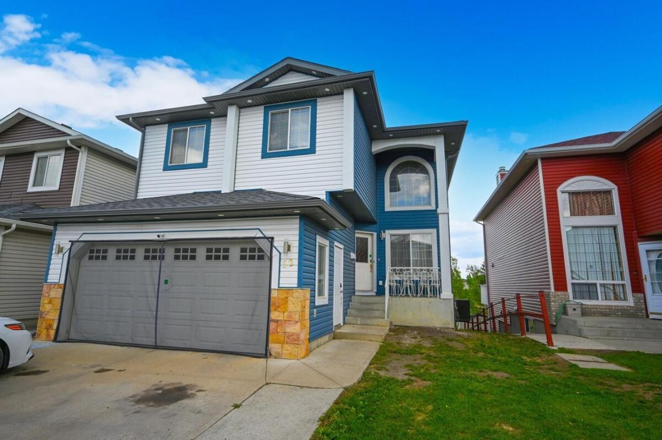 52-3 Bed Suite On Lake Central Ac By Airport YYC Kültér fotó